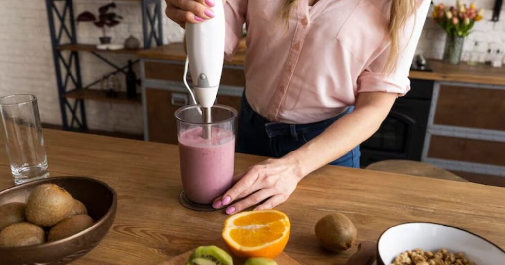 How to Warm Up Your Smoothie for Cold Weather & Better