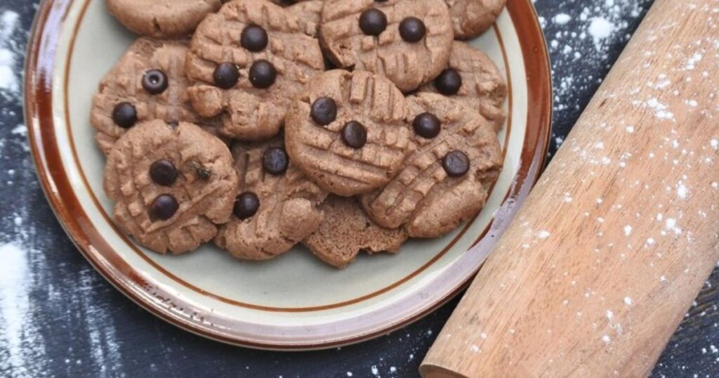 Key Ingredients for Chewy Tasty Chocolate Chip Cookies