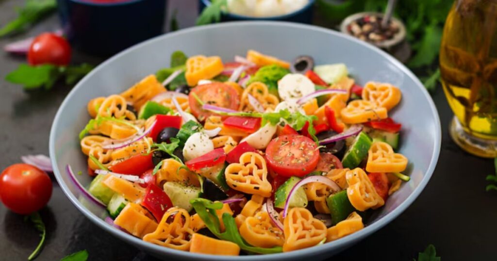 Pasta salad with vegetables