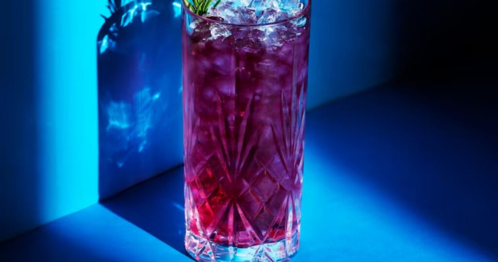 Use a Water And Glycerin Mix To Create a Frosted Glass Effect